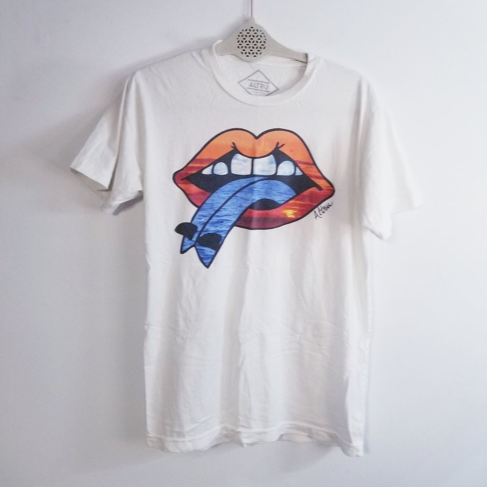 Altru medium Rolling Stones OFFICIAL x surf t-shirt tee top Medium USA bold